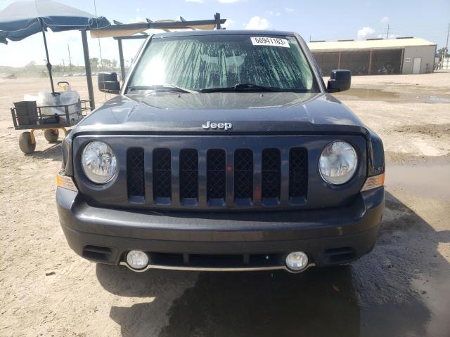 1C4NJPFA8GD589068 - 2016 JEEP PATRIOT LATITUDE BLUE photo 5