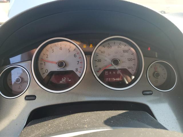 2V4RW3D1XAR388376 - 2010 VOLKSWAGEN ROUTAN SE SILVER photo 9