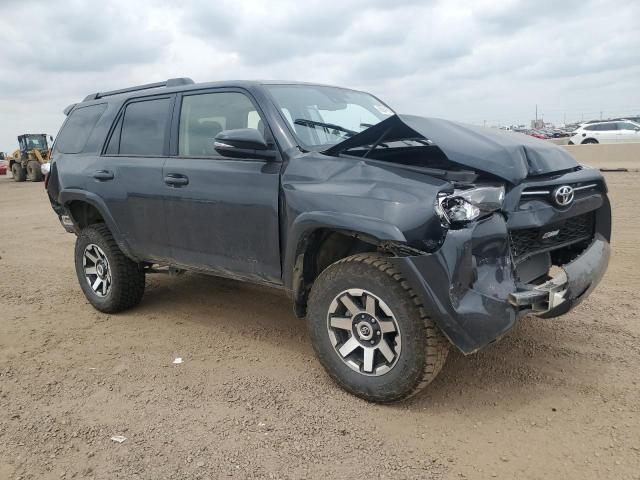 JTENU5JR9R6290832 - 2024 TOYOTA 4RUNNER SR5/SR5 PREMIUM GRAY photo 4