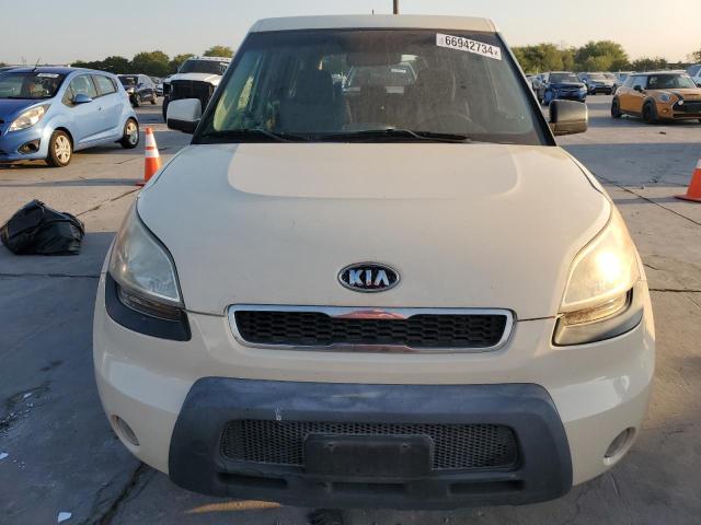 KNDJT2A23A7118267 - 2010 KIA SOUL + CREAM photo 5