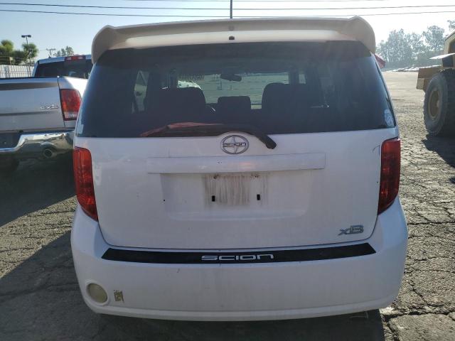 JTLKE50E281005410 - 2008 SCION XB XB WHITE photo 6