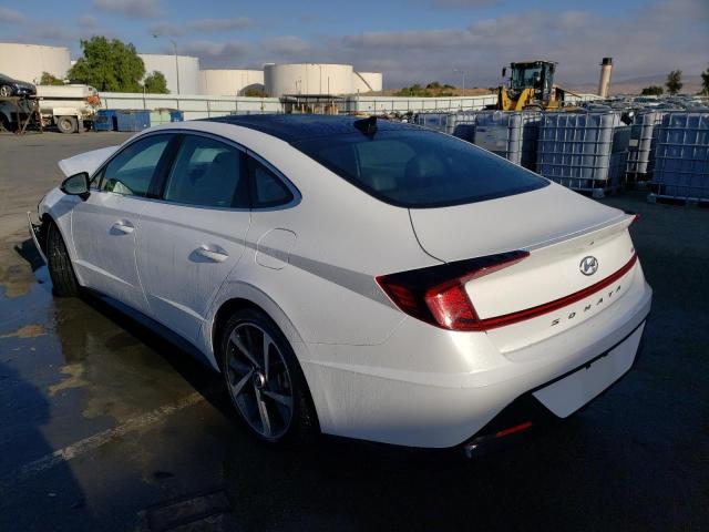 KMHL44J21PA279869 - 2023 HYUNDAI SONATA SEL PLUS WHITE photo 2