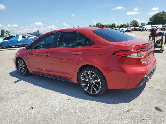 5YFS4RCE8LP041284 - 2020 TOYOTA COROLLA SE RED photo 2