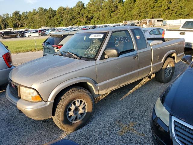 1GTDT19W828252847 - 2002 GMC SONOMA GOLD photo 1