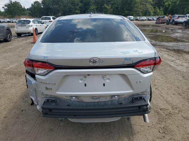 5YFB4MDE4RP112510 - 2024 TOYOTA COROLLA LE ვერცხლისფერი ფოტო 6