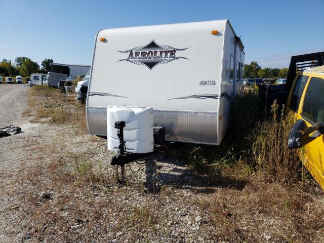 47CTA2N257L119136 - 2007 AERO TRAILER WHITE photo 2