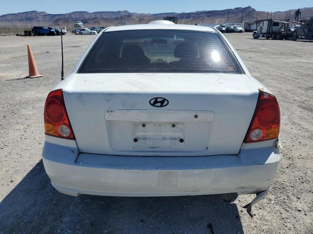 KMHCG45C15U647330 - 2005 HYUNDAI ACCENT GL WHITE photo 6