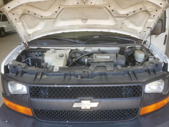 1GCFG15XX81121948 - 2008 CHEVROLET EXPRESS G1 白色 照片 12