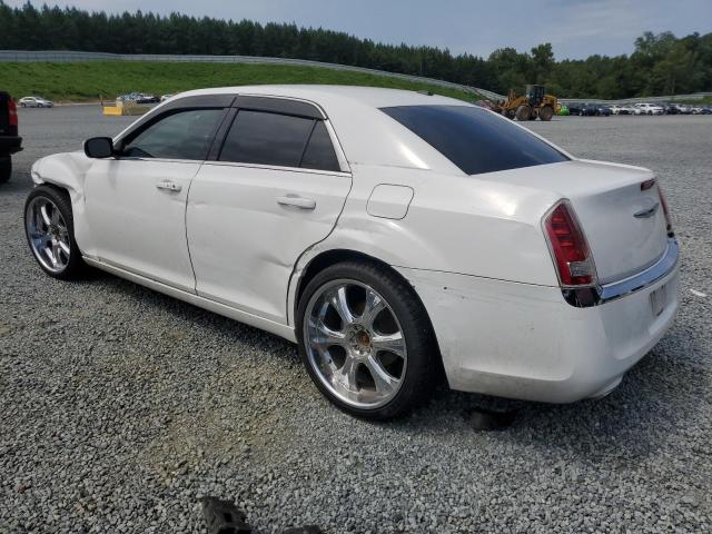 2C3CCAAG1EH275759 - 2014 CHRYSLER 300 WHITE photo 2