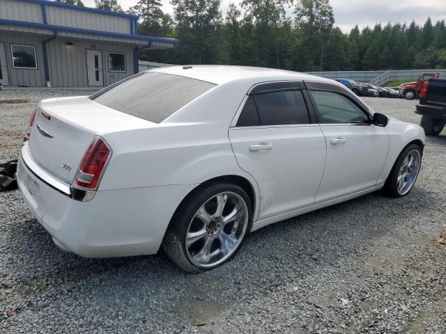 2C3CCAAG1EH275759 - 2014 CHRYSLER 300 WHITE photo 3