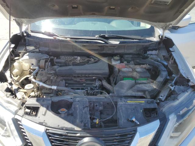 KNMAT2MT7JP529692 - 2018 NISSAN ROGUE S SILVER photo 12