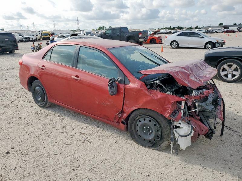 5YFBU4EE7CP043902 - 2012 TOYOTA COROLLA BASE Kırmızı fotoğraf 4