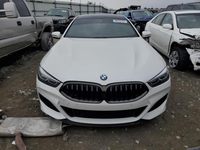 WBAGV8C03NCJ56725 - 2022 BMW M850XI WHITE photo 5