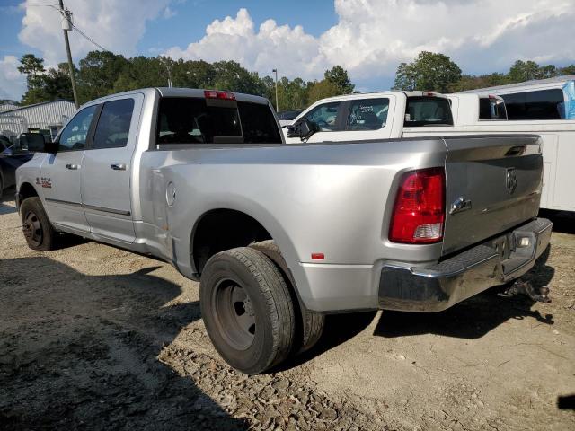 3C63RPHL2GG263209 - 2016 RAM 3500 SLT SILVER photo 2