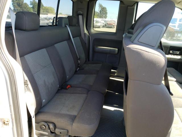 1FTPX145X4NC28604 - 2004 FORD F-150 SILVER photo 10