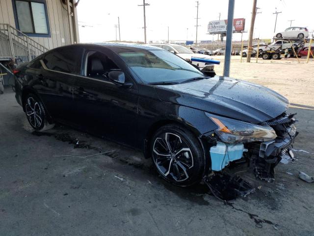 1N4BL4CW7PN322340 - 2023 NISSAN ALTIMA SR 黑色 照片 4