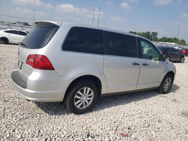 2V8HW44129R559245 - 2009 VOLKSWAGEN ROUTAN S SILVER photo 3