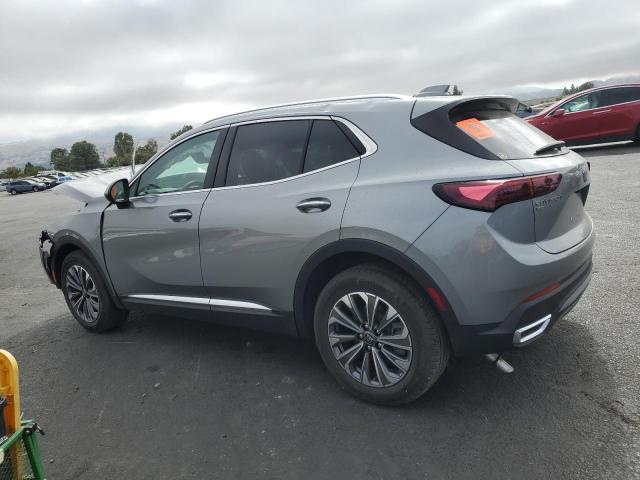 LRBFZME45RD072089 - 2024 BUICK ENVISION PREFERRED SILVER photo 2