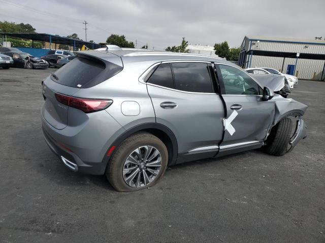 LRBFZME45RD072089 - 2024 BUICK ENVISION PREFERRED SILVER photo 3