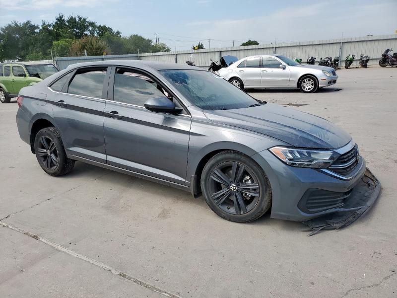 3VW7M7BU6RM055037 - 2024 VOLKSWAGEN JETTA SE GRAY photo 4