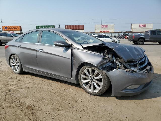 5NPEC4AB7BH190437 - 2011 HYUNDAI SONATA SE GRAY photo 4