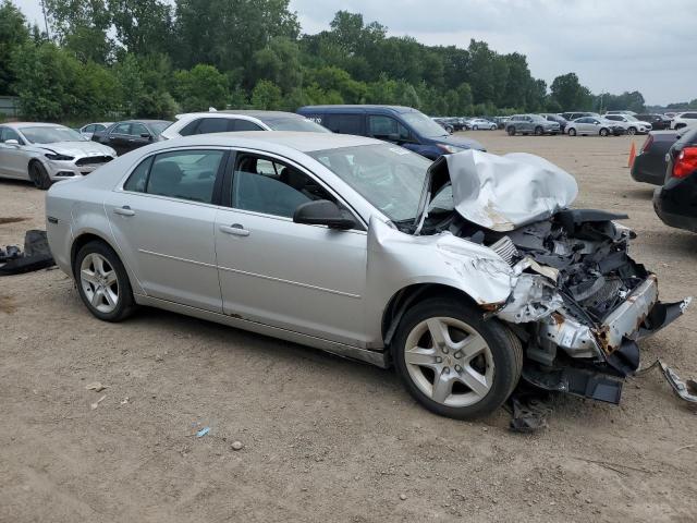 1G1ZB5EU5BF101070 - 2011 CHEVROLET MALIBU LS SILVER photo 4