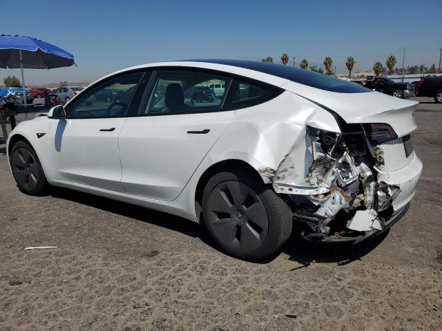 5YJ3E1EA3MF097496 - 2021 TESLA MODEL 3 WHITE photo 2
