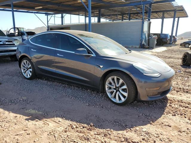5YJ3E1EA1JF092762 - 2018 TESLA MODEL 3 Серый фото 4