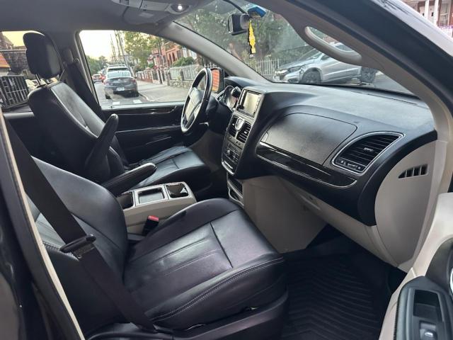 2C4RC1BG9CR313959 - 2012 CHRYSLER TOWN & COU TOURING 黑色 照片 5