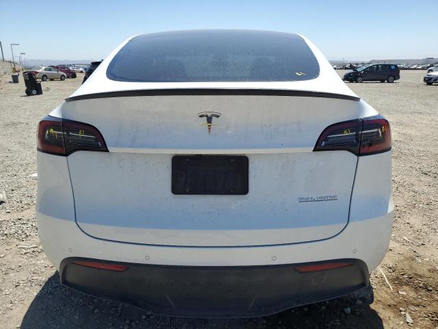 7SAYGDEF5NF487484 - 2022 TESLA MODEL Y WHITE photo 6