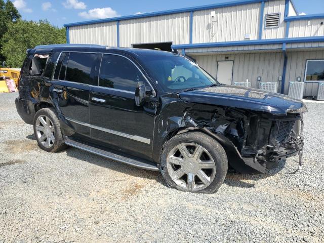 1GYS4BKJ0JR148736 - 2018 CADILLAC ESCALADE LUXURY BLACK photo 4