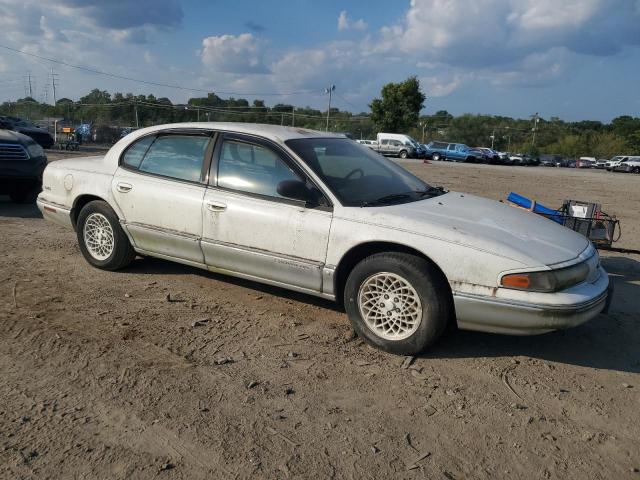 2C3HC56F8TH233048 - 1996 CHRYSLER LHS WHITE photo 4