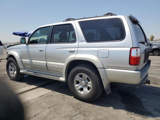 JT3GN87R110182722 - 2001 TOYOTA 4RUNNER LIMITED SILVER photo 2