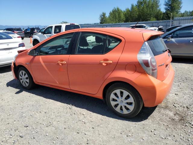 JTDKDTB30C1003257 - 2012 TOYOTA PRIUS C ORANGE photo 2