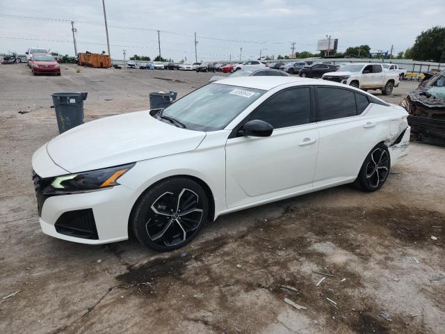 2023 NISSAN ALTIMA SR, 