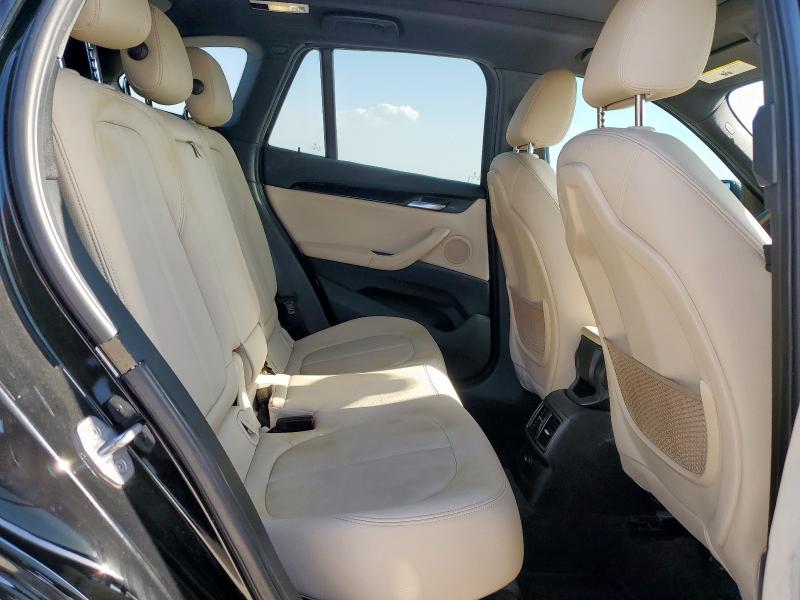 WBXHT3Z35G4A48725 - 2016 BMW X1 XDRIVE28I 黑色 照片 11