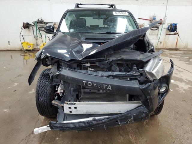 JTEBU5JR8K5696731 - 2019 TOYOTA 4RUNNER SR5/SR5 PREMIUM BLACK photo 5