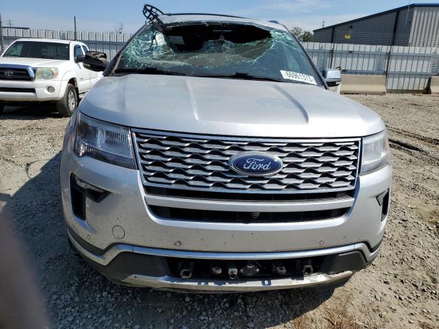 1FM5K8HT6JGC90519 - 2018 FORD EXPLORER PLATINUM SILVER photo 5