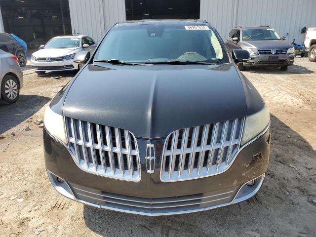 2LMHJ5AT3ABJ00325 - 2010 LINCOLN MKT BLACK photo 5