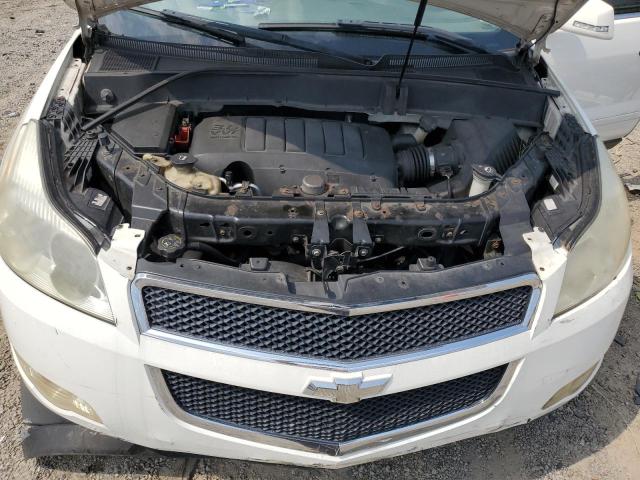 1GNKRGED2BJ413545 - 2011 CHEVROLET TRAVERSE LT 白色 照片 12