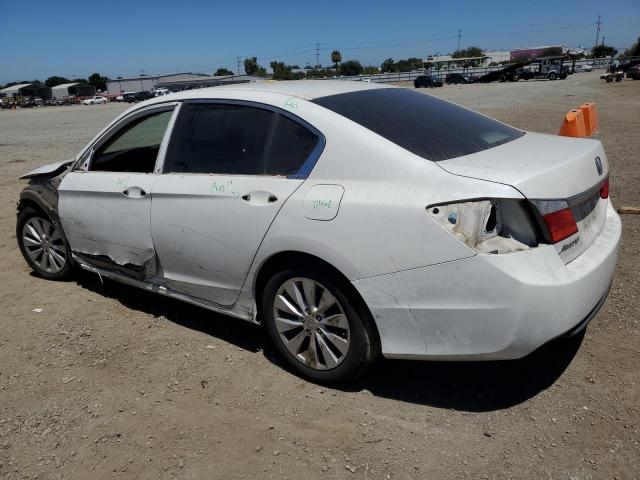 1HGCR2F71FA013833 - 2015 HONDA ACCORD EX 白色 照片 2