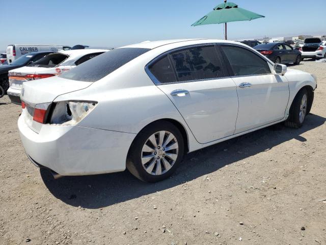 1HGCR2F71FA013833 - 2015 HONDA ACCORD EX 白色 照片 3