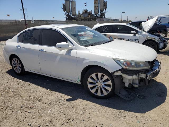 1HGCR2F71FA013833 - 2015 HONDA ACCORD EX 白色 照片 4