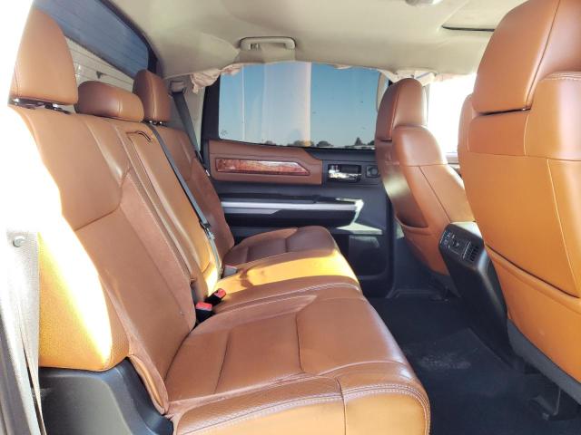 5TFGY5F13EX155404 - 2014 TOYOTA TUNDRA CREWMAX PLATINUM Rot Foto 10