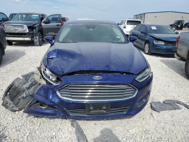 3FA6P0HD5GR382801 - 2016 FORD FUSION SE BLUE photo 5