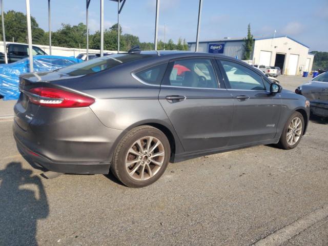 3FA6P0LU3HR393403 - 2017 FORD FUSION SE HYBRID GRAY photo 3