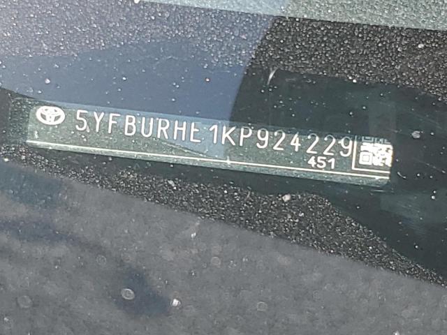 5YFBURHE1KP924229 - 2019 TOYOTA COROLLA L შავი ფოტო 13