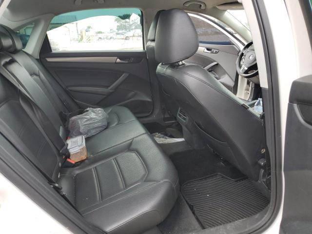 1VWBP7A39EC011135 - 2014 VOLKSWAGEN PASSAT SE WHITE photo 10