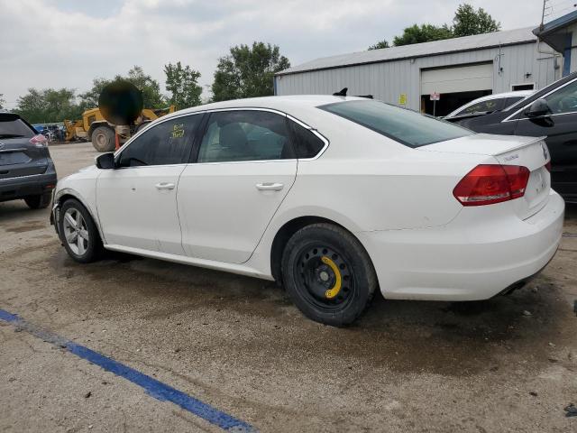 1VWBP7A39EC011135 - 2014 VOLKSWAGEN PASSAT SE WHITE photo 2