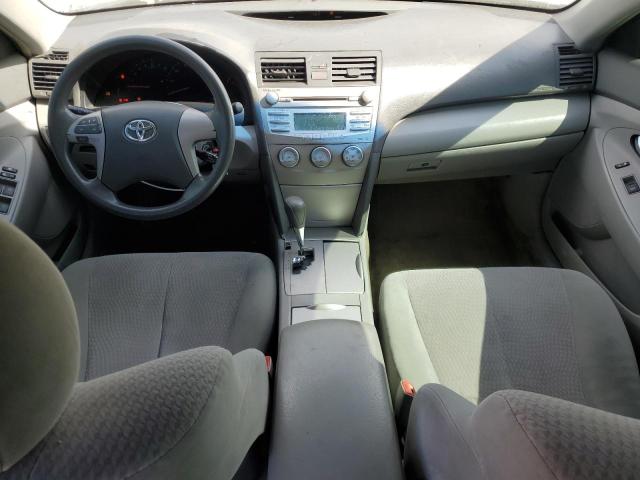 4T1BF3EK1AU031525 - 2010 TOYOTA CAMRY BASE SILVER photo 8